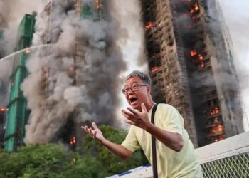 Hong Kong’da gökdelende yangın: 36 kişi öldü, 297 kişiye ulaşılamıyor