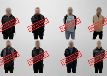 Haklarında bülten çıkarılan 8 kişi Türkiye’ye iade edildi