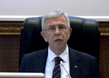 Belediye Meclisi’nde tansiyon yükseldi, Mansur Yavaş çileden çıktı: “Bağırma lan”