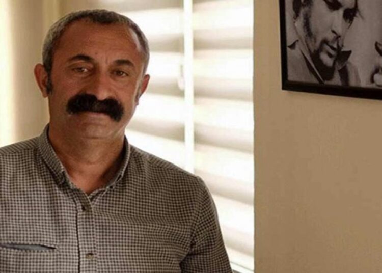 "Komünist başkan" hakkında "kamu zararı" iddiasıyla suç duyurusu 1 “Komünist başkan” hakkında “kamu zararı” iddiasıyla suç duyurusu
