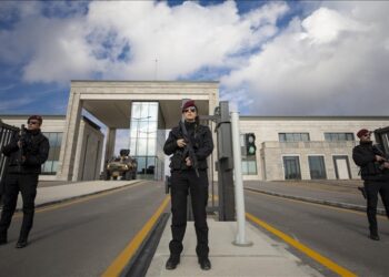 MİT, istihbarat uzmanı aradığını duyurdu