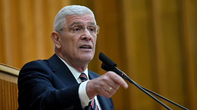 Dervişoğlu'ndan Bahçeli'nin İmralı çıkışına yanıt: Hasretleri kucaklaşmadan bitmeyecek 1 Dervişoğlu’ndan Bahçeli’nin İmralı çıkışına yanıt: Hasretleri kucaklaşmadan bitmeyecek