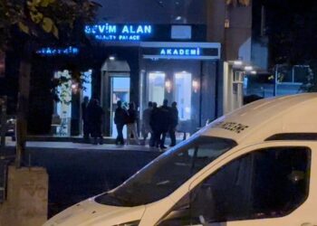 Ünlü fenomenin güzellik merkezine silahlı saldırı