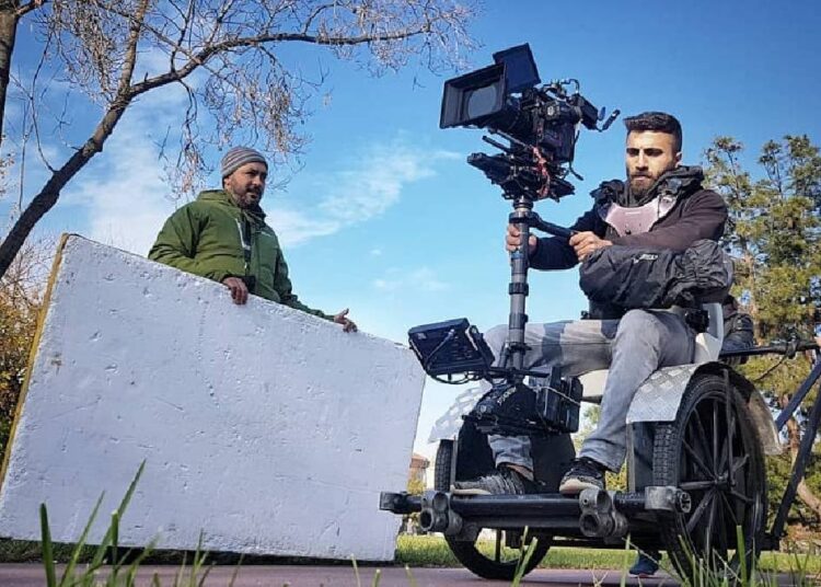 Dizi sektörünün tanınan ismi Boğaz Köprüsü’nden atladı