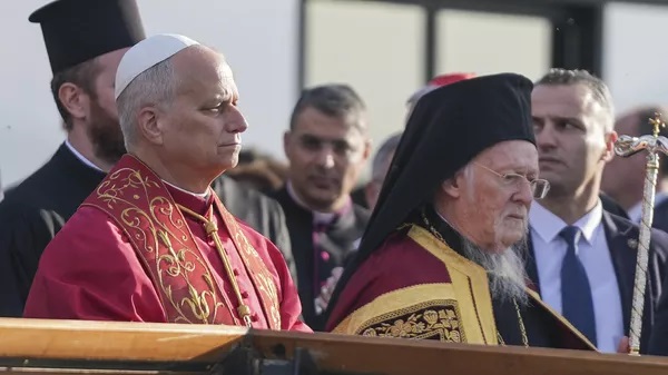 Papa, İznik’te 1700. yıl dönümü ayinini yönetti 1 Papa, İznik’te 1700. yıl dönümü ayinini yönetti