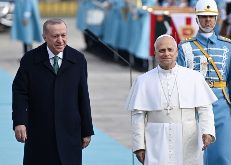 İlk yurt dışı ziyaretini gerçekleştiren Papa 14. Leo Türkiye'de 1 İlk yurt dışı ziyaretini gerçekleştiren Papa 14. Leo Türkiye’de