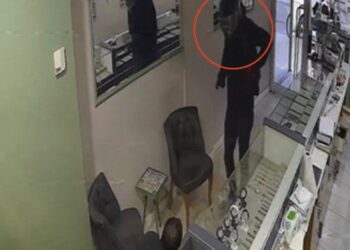 170 bilezikle kayıplara karışmıştı: Hırsız, polis çıktı