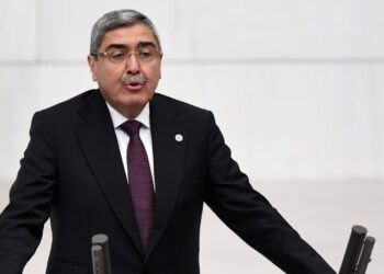 Merkez Bankası, AK Parti’li vekilden 600 bin adet çuval aldı