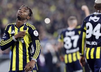 Kadıköy’de kazanan yok: Fenerbahçe sahasında 1 puana razı oldu