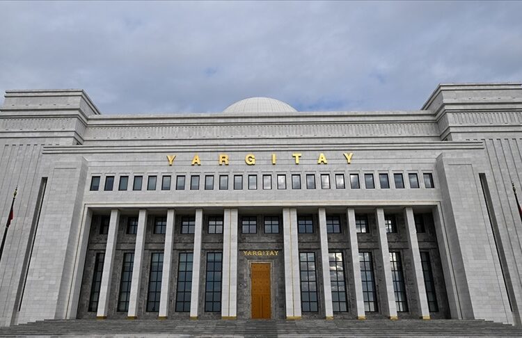 Yargıtay kahvehane alışkanlığını boşanmada kusur saydı 1 Ayıplı araç satışında emsal karar: Misliyle değiştirilecek