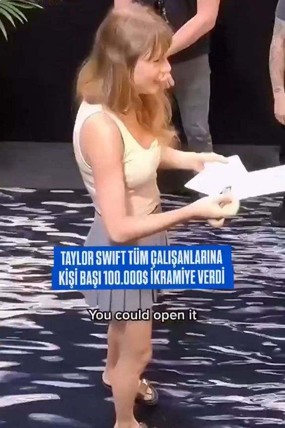 Taylor Swift, turne ekibine 197 milyon dolar prim dağıttı 2 Taylor Swift, turne ekibine 197 milyon dolar prim dağıttı
