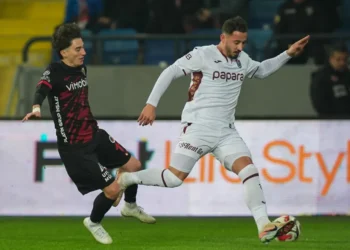 Trabzonspor, Ankara’daki gol düellosunu kaybetti: 4-3