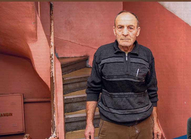 Tuna Cevher yazdı I Bir ömür çalışıp emekli olmanın karşılığı otel odası... 2 Tuna Cevher yazdı I Bir ömür çalışıp emekli olmanın karşılığı otel odası...