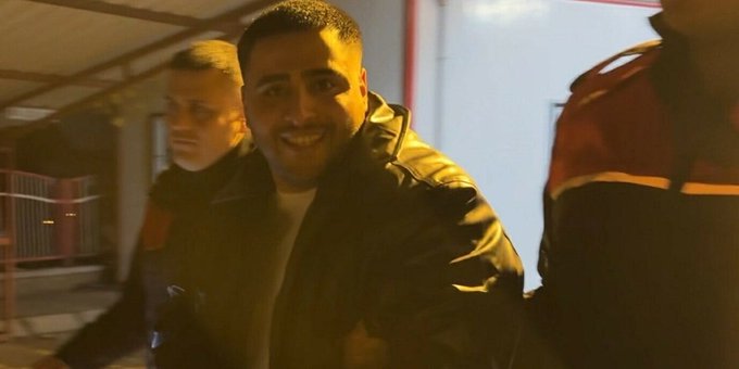 Firari hükümlü mangal başında yakalandı: "Sıkıldım, teslim oldum" 1 Firari hükümlü mangal başında yakalandı: “Sıkıldım, teslim oldum”