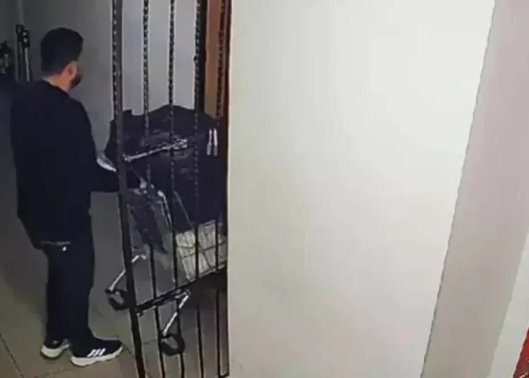 Adliye soygununda 5 tutuklama