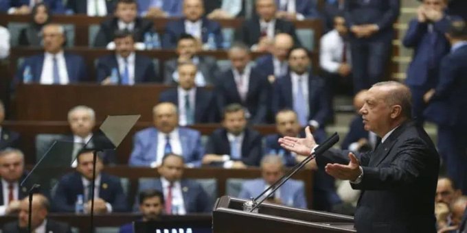 AK Parti’de ‘medya’ operasyonu: Televizyona çıkacak 20 vekil belirlendi 1 AK Parti’de ‘medya’ operasyonu: Televizyona çıkacak 20 vekil belirlendi