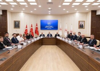 Yeni asgari ücret için toplantı tarihi belli oldu