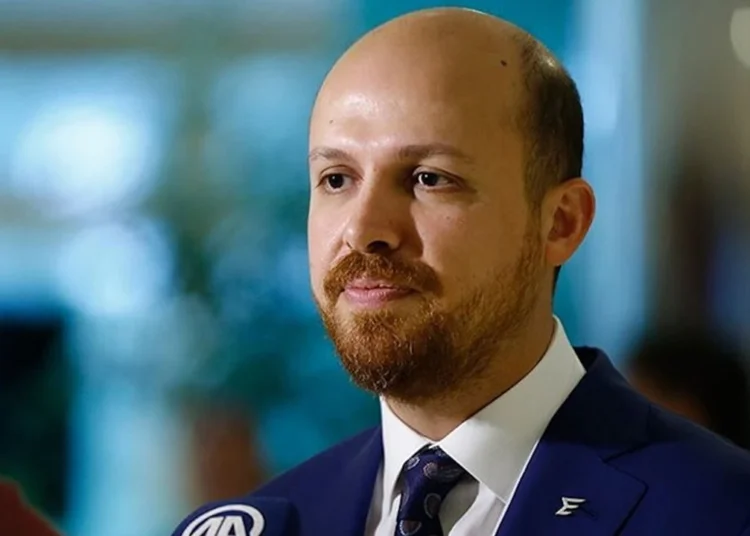 Bilal Erdoğan: "İçimizdeki fitnelerle Cumhurbaşkanı'mızın gücünü azalttık" 1 Bilal Erdoğan: “İçimizdeki fitnelerle Cumhurbaşkanı’mızın gücünü azalttık”
