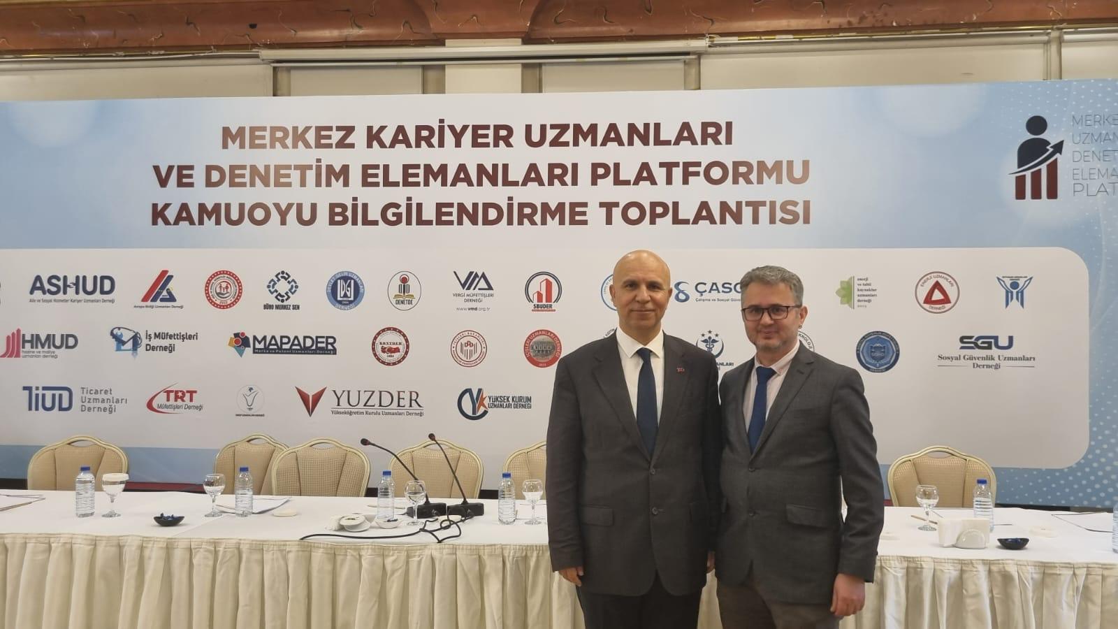 Kariyer memurları seyyanen zam için toplandı: "Özlük hakları vaatleri yerine getirilmeli"