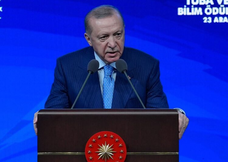 Erdoğan: Füze denemelerine muhalefete rağmen devam ediyoruz 1 Erdoğan: Füze denemelerine muhalefete rağmen devam ediyoruz