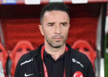 Eski milli futbolcu Gökhan Gönül gözaltına alındı