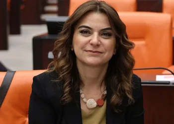 DEM Partili Koçyiğit açıkladı: Öcalan 'Bahçeli'ye darbe olur' dedi mi? 7 DEM Partili Koçyiğit açıkladı: Öcalan ‘Bahçeli’ye darbe olur’ dedi mi?