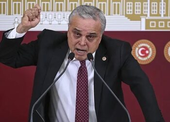 İhraç istemiyle disipline sevk edilen Hasan Ufuk Çakır CHP’den istifa etti