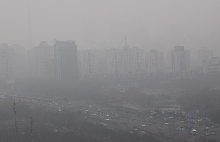 Havalar soğudu, hava kirliliği rekor düzeylere çıktı 1 Havalar soğudu, hava kirliliği rekor düzeylere çıktı
