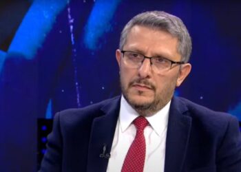 Yeni Şafak’ta “GYY” krizi: Dün künyeden ismi çıkarılan Hüseyin Likoğlu, bugün geri döndü
