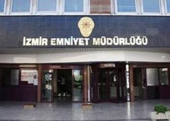 İzmir Emniyeti'ni sarsan makam aracı skandalları 8 İzmir Emniyeti’ni sarsan makam aracı skandalları