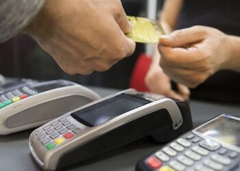 Otomobil alırken kredi kartı dönemi: 12 aya kadar taksit seçeneği