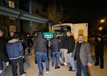 Baba biri engelli iki çocuğunu öldürüp, intihar etti
