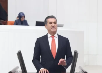 Mustafa Sarıgül, ofsaytın kaldırılması için Meclis’i göreve çağırdı