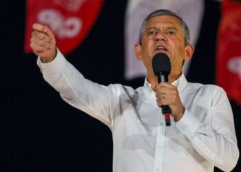 Özgür Özel: Tayyip bey zengin sever, fakiri sevmez