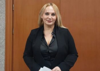 Sanatçı Pınar Aydınlar’a 6 yıl 3 ay hapis cezası