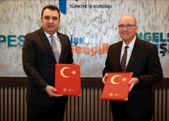 İspanya yıllık 35 bin euro maaşla ağır vasıta şoförü arıyor