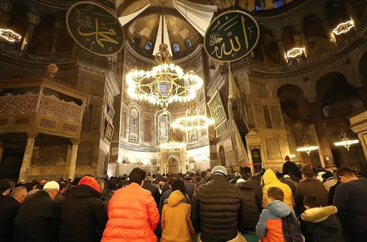 Diyanet, takvimi açıkladı: Üç aylar başlıyor