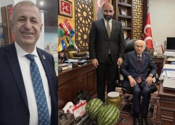 Ümit Özdağ yapay zeka ile hazırlanan görseli gerçek sandı