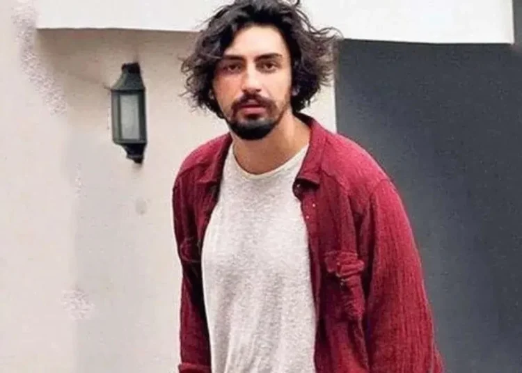Yönetmen Umut Evirgen gözaltına alındı 1 Yönetmen Umut Evirgen gözaltına alındı