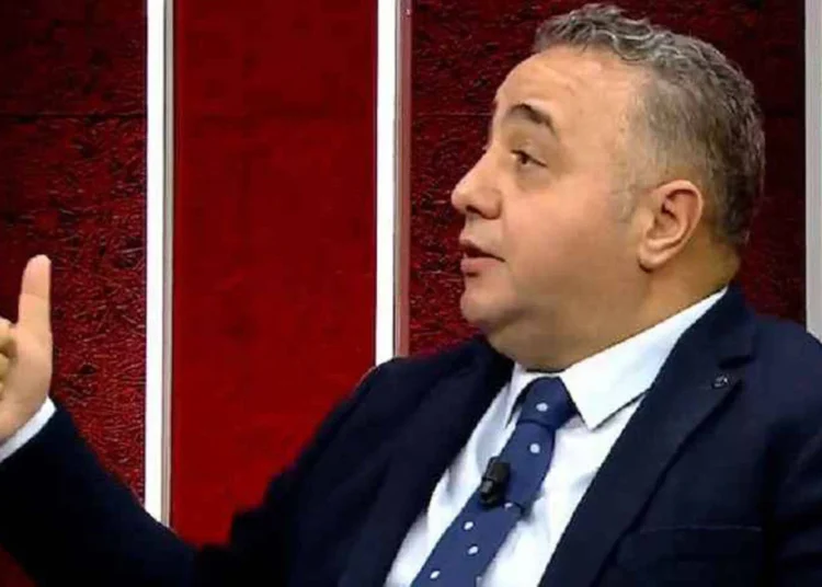 "Hayat bir duruştur" diyen Zafer Şahin, CNN Türk'teki programlara çıkmama kararı aldı 1 “Hayat bir duruştur” diyen Zafer Şahin, CNN Türk’teki programlara çıkmama kararı aldı