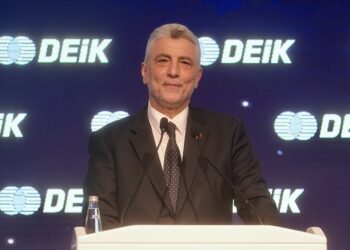 Ticaret Bakanı Bolat: İhracatta hedef 410 milyar dolar