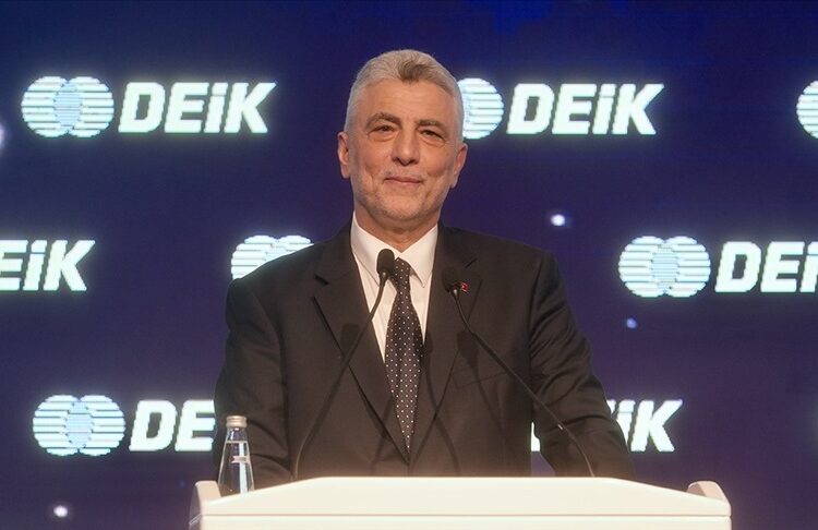 Ticaret Bakanı Bolat: İhracatta hedef 410 milyar dolar 1 Ticaret Bakanı Bolat: İhracatta hedef 410 milyar dolar
