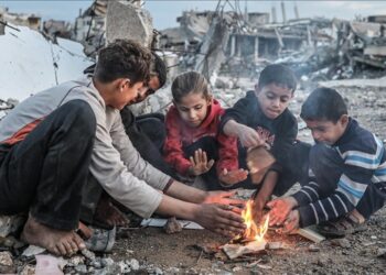 Gazze’de soğuktan 18’i çocuk 21 kişi hayatını kaybetti