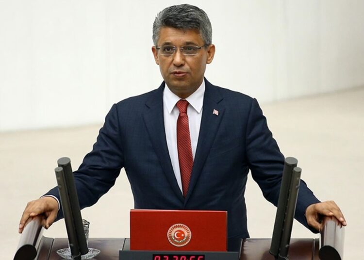 AK Parti eski Uşak Milletvekili 53 yaşında hayatını kaybetti 1 AK Parti eski Uşak Milletvekili 53 yaşında hayatını kaybetti