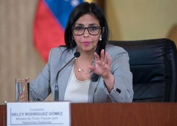 Yardımcısı Delcy Rodriguez, Maduro’nun derhal serbest bırakılmasını istedi