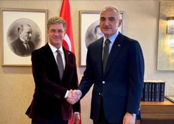 Tan Sağtürk'ün yeni görevi belli oldu 5 Tan Sağtürk’ün yeni görevi belli oldu