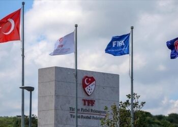 TFF’den statlardaki küfre karşı kampanya