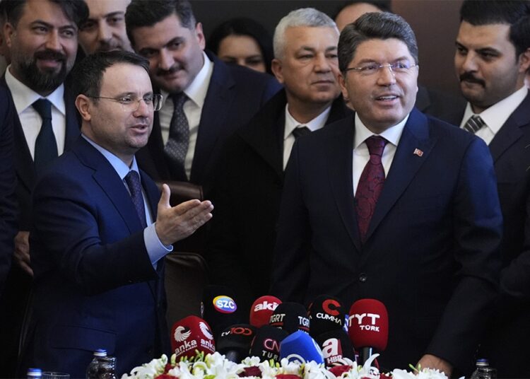 Yeni Adalet Bakanı Gürlek'ten ilk açıklama: Daha güçlü bir hukuk devleti için gayret göstereceğiz 1 Yeni Adalet Bakanı Gürlek’ten ilk açıklama: Daha güçlü bir hukuk devleti için gayret göstereceğiz