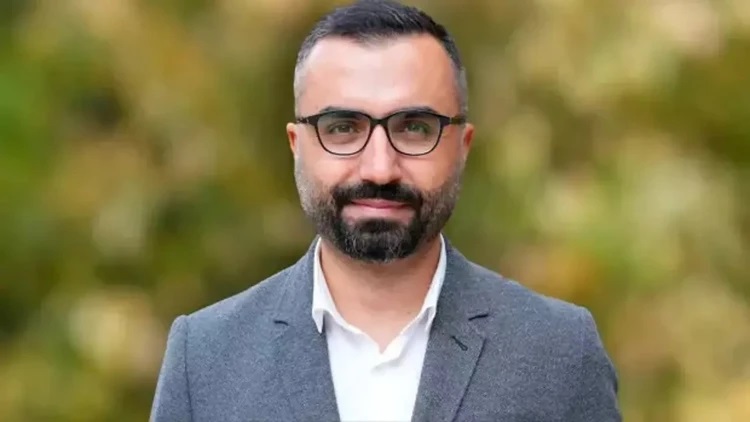 Gazeteci Alican Uludağ tutuklandı 1 Gazeteci Alican Uludağ tutuklandı