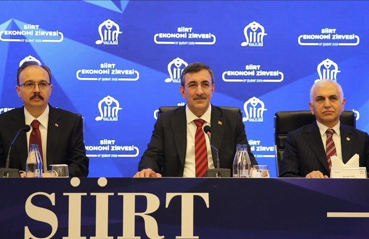 Cumhurbaşkanı Yardımcısı açıkladı: Sıkı para politikaları devam edecek 1 Cumhurbaşkanı Yardımcısı açıkladı: Sıkı para politikaları devam edecek